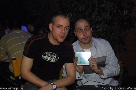 Felix Krcher und DJ Weichei im LeColyse in Frankreich am 23.02.2002 - img_6577.jpg - eimage.de - Event Fotos 