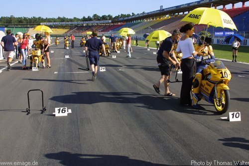 IDM 2002 - 3. Lauf Hockenheimring (Rennen) am 16.06.2002 - img_5900.jpg - eimage.de - Event Fotos 