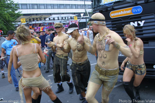 Loveparade in Berlin am 13.07.2002 - img_7547.jpg - eimage.de - Event Fotos 