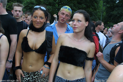 Loveparade in Berlin am 13.07.2002 - img_7676.jpg - eimage.de - Event Fotos 