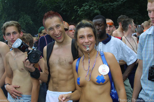 Loveparade in Berlin am 13.07.2002 - img_7735.jpg - eimage.de - Event Fotos 