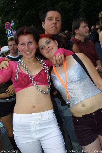 Loveparade in Berlin am 13.07.2002 - img_7827.jpg - eimage.de - Event Fotos 
