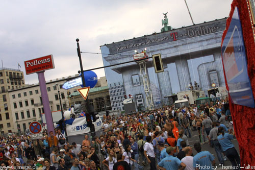 Loveparade in Berlin am 13.07.2002 - img_7905.jpg - eimage.de - Event Fotos 