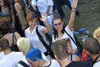 Loveparade in Berlin am 13.07.2002 - img_7963.jpg (Thumbnail) - eimage.de - Event Fotos 