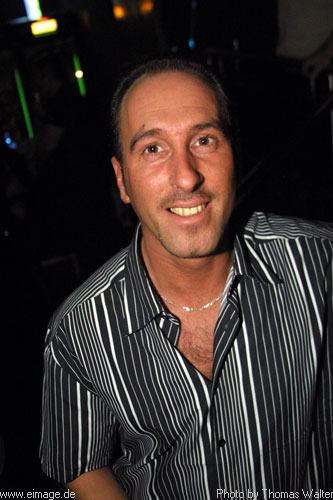 Starsplash - Frank Tunes - Birthday Party am 07.12.2002 - img_1913.jpg - eimage.de - Event Fotos 