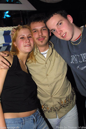 Saturday mit DJ Steward am 15.02.2003 - img_7017.jpg - eimage.de - Event Fotos 