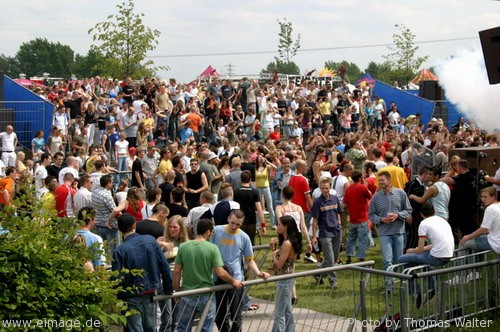 Ruhr in Love im Olga-Park Oberhausen am 26.06.2004 - img_7342.jpg - eimage.de - Event Fotos 