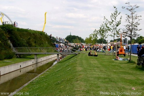 Ruhr in Love im Olga-Park Oberhausen am 26.06.2004 - img_7375.jpg - eimage.de - Event Fotos 