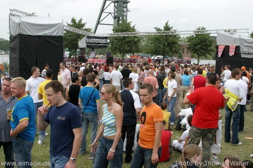 Ruhr in Love im Olga-Park Oberhausen am 26.06.2004 - img_7617.jpg - eimage.de - Event Fotos 