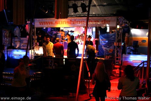 Sunshine Live Radio Revelution 2 im Delta Park Duisburg am 18.06.2005 - img_6677.jpg - eimage.de - Event Fotos 